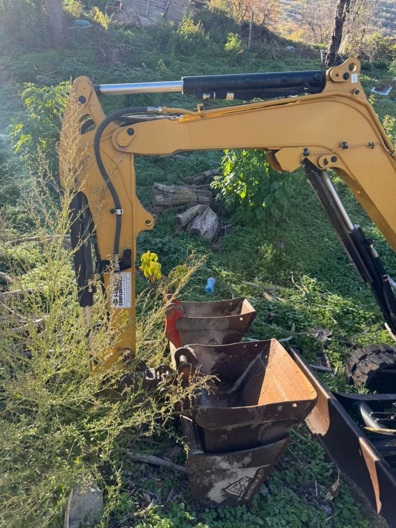 Багер Cat 302.7 CR, снимка 5 - Индустриална техника - 52276299