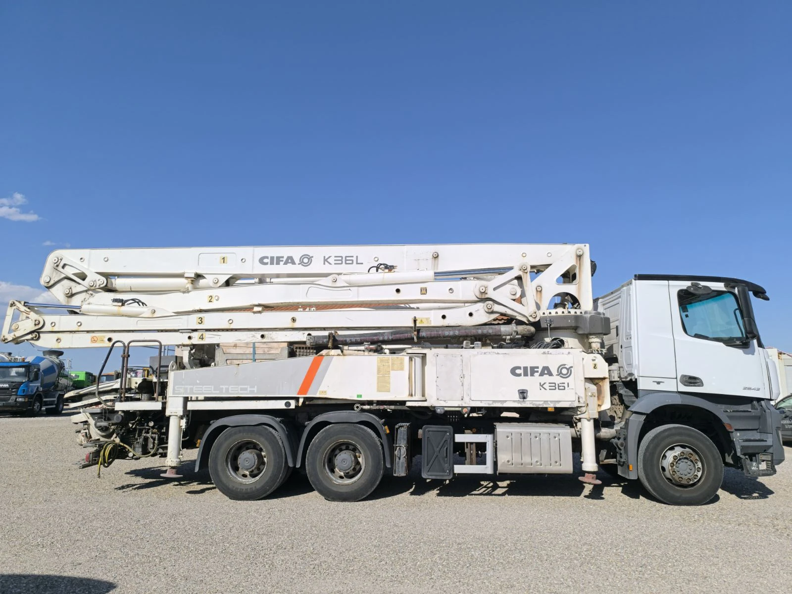 Бетон помпа Mercedes-Benz AROCS 2642 CIFA K36 STEELTECH, снимка 8 - Индустриална техника - 54916444
