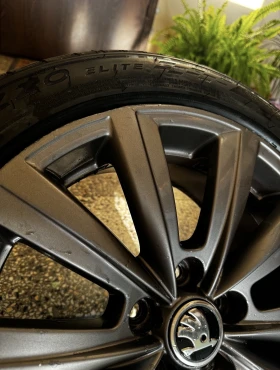 VW Polo 1.6 TDI обслужена, снимка 17