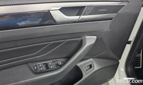 VW Arteon R-Line* Подгрев* Harman* 360* HUD* Масаж* М.Точка*, снимка 14
