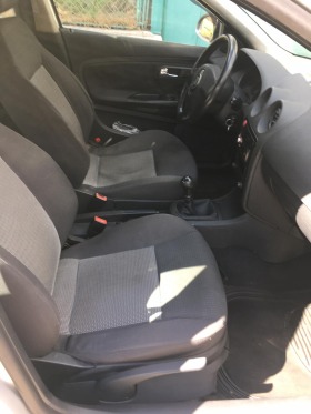 Seat Ibiza 1.9 TDI Sport /6 скорости, снимка 10