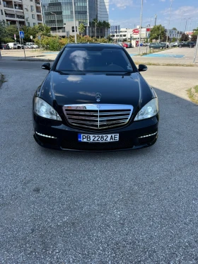     Mercedes-Benz S 550