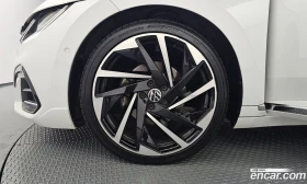 VW Arteon R-Line* Подгрев* Harman* 360* HUD* Масаж* М.Точка* | Auto.bg — изображение 5