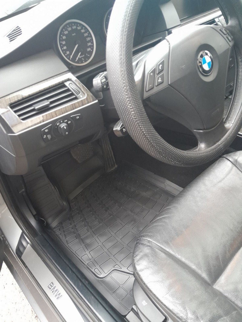 BMW 530, снимка 11 - Автомобили и джипове - 45946545