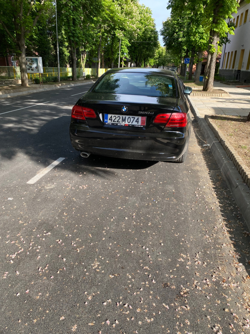 BMW 320, снимка 3 - Автомобили и джипове - 45453659