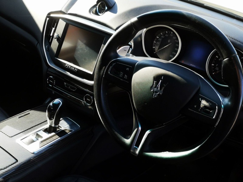 Maserati Ghibli 3.0 BENZIN , снимка 5 - Автомобили и джипове - 45654566