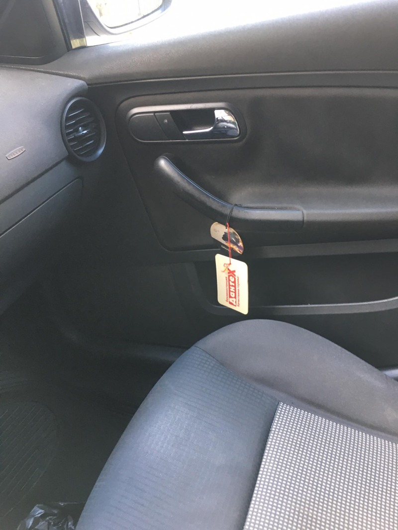 Seat Ibiza 1.9 TDI Sport /6 скорости, снимка 11 - Автомобили и джипове - 46105155