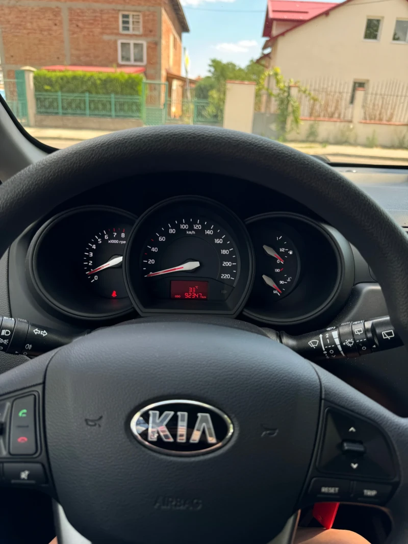 Kia Rio 1.2 BENZIN AUSTRIA, снимка 12 - Автомобили и джипове - 47306222