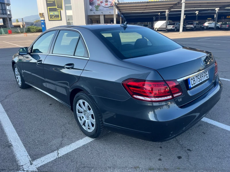 Mercedes-Benz E 220 Bluetec, снимка 5 - Автомобили и джипове - 48859455