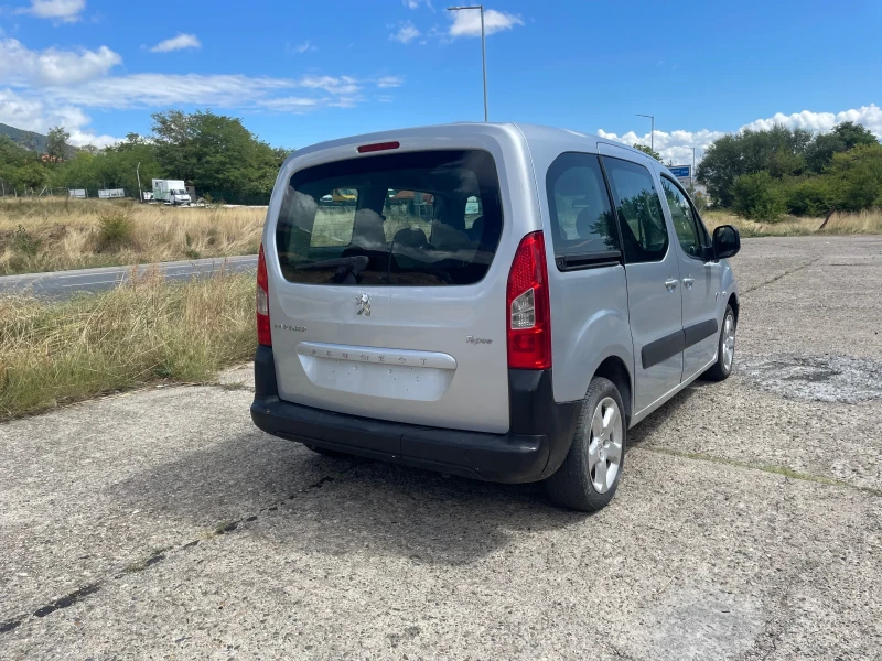 Peugeot Partner 1.6 HDI 126ks , снимка 5 - Автомобили и джипове - 51551533