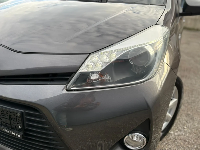 Toyota Yaris 1.5 HYBRID * НОВА* ЛИЗИНГ* КАМЕРА* , снимка 7 - Автомобили и джипове - 52666848