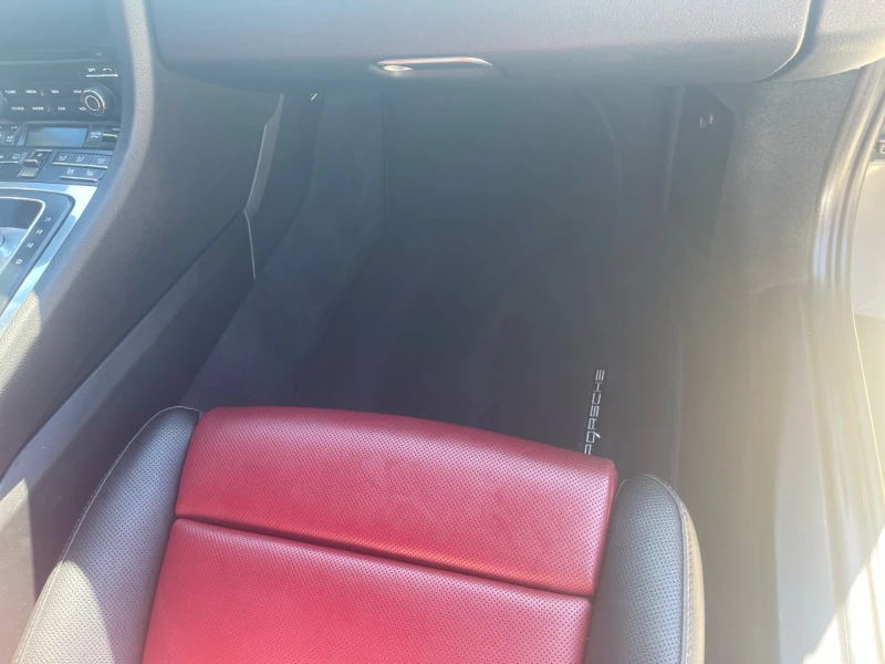 Porsche Cayman 718, снимка 14 - Автомобили и джипове - 53112113
