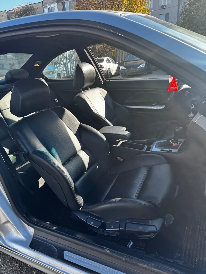 BMW 320, снимка 12 - Автомобили и джипове - 53153255