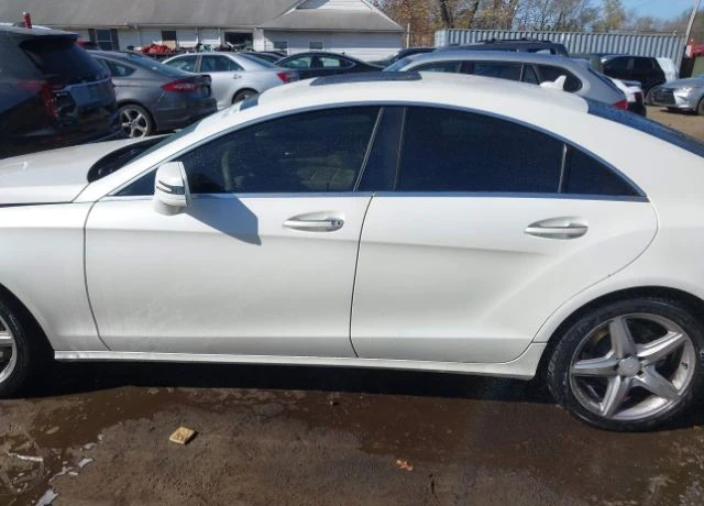 Mercedes-Benz CLS 550 4MATIC ФИКСИРАНА ЦЕНА ДО БЪЛГАРИЯ!, снимка 9 - Автомобили и джипове - 48263500