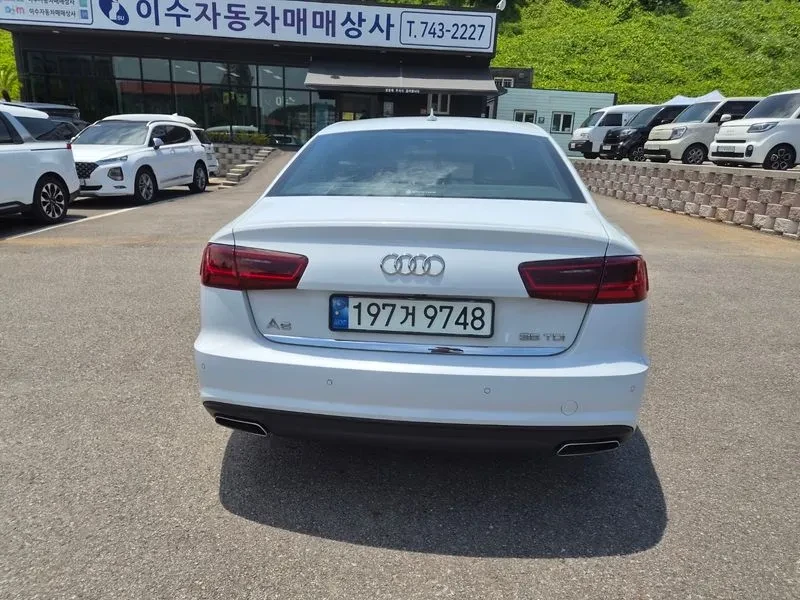 Audi A6 2.0 TDI, снимка 6 - Автомобили и джипове - 55058610