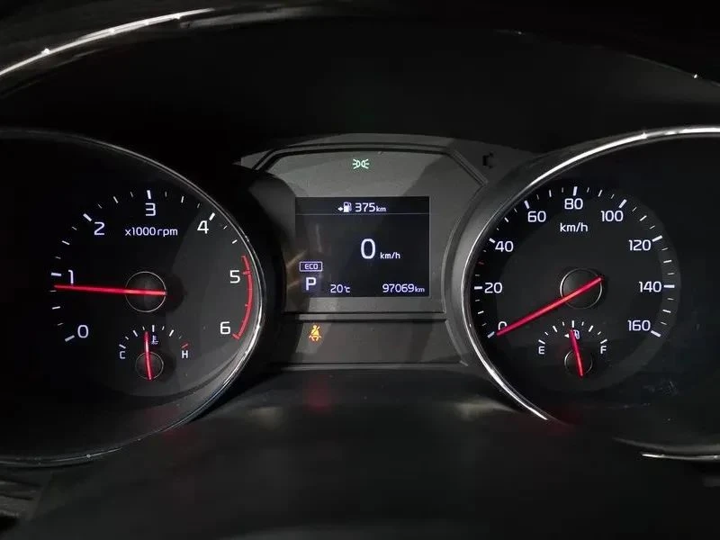 Kia Carnival, снимка 8 - Автомобили и джипове - 56689501