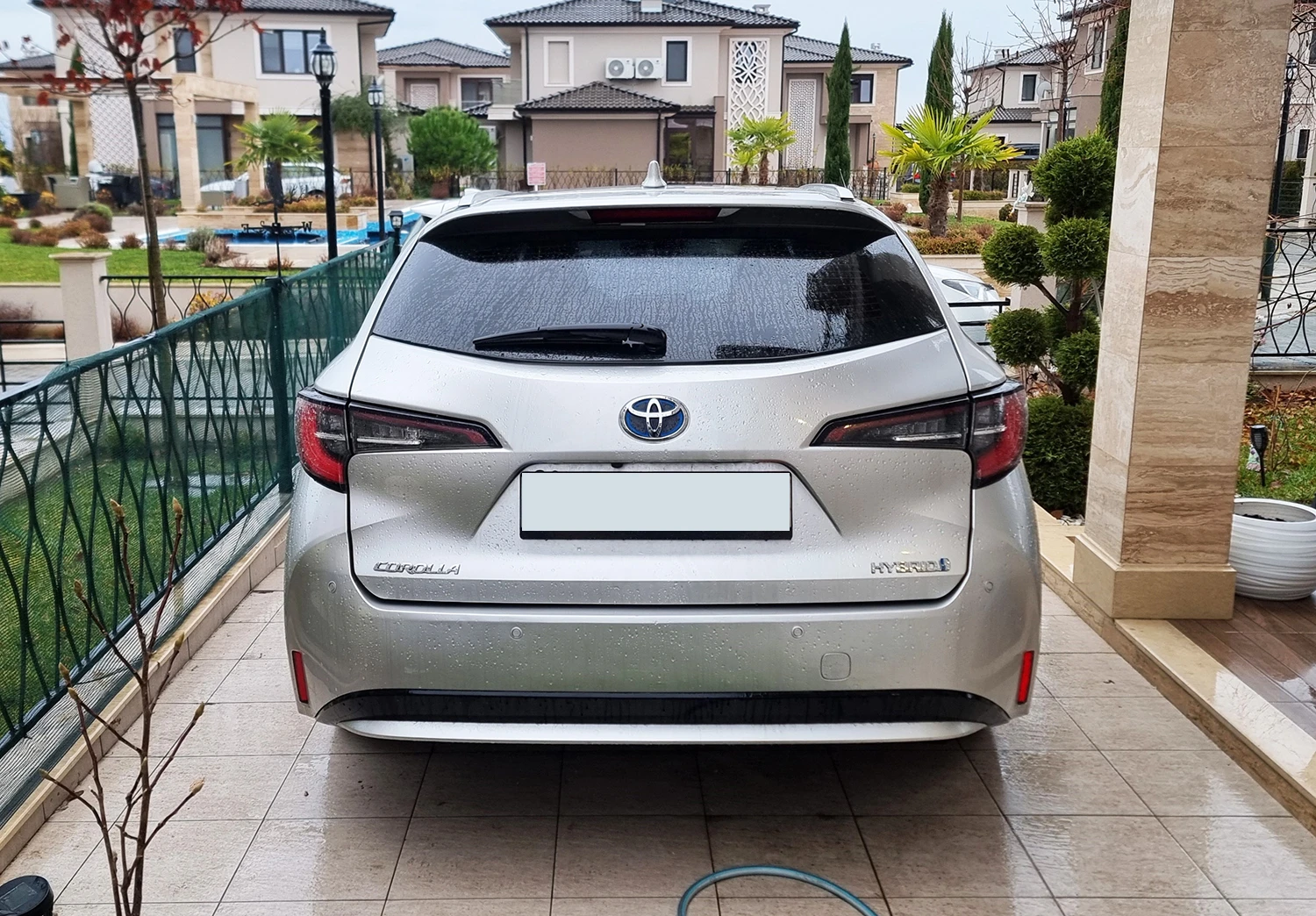 Toyota Corolla 1.8 Hybrid - изображение 5