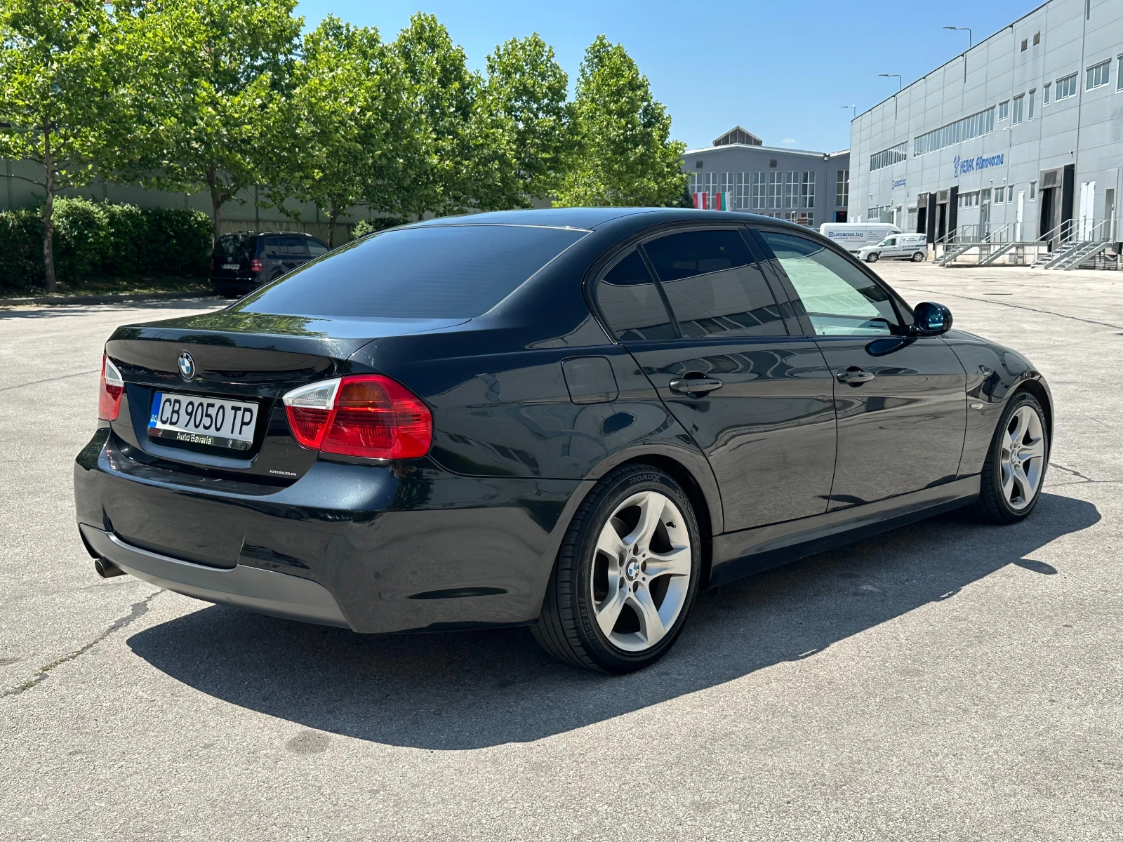 BMW 320 2.0d 163 к.с. - изображение 4