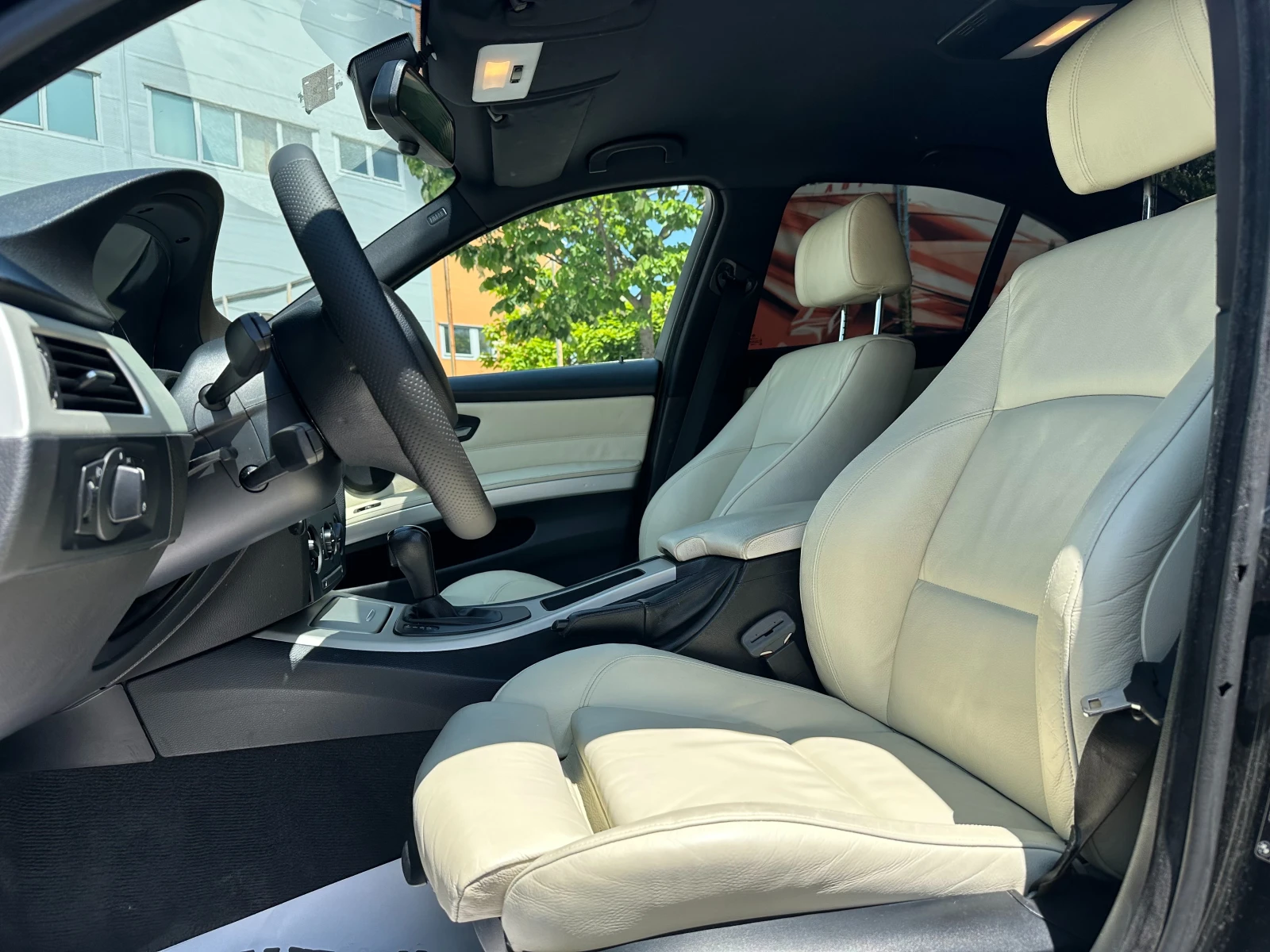BMW 320 2.0d 163 к.с. - изображение 8