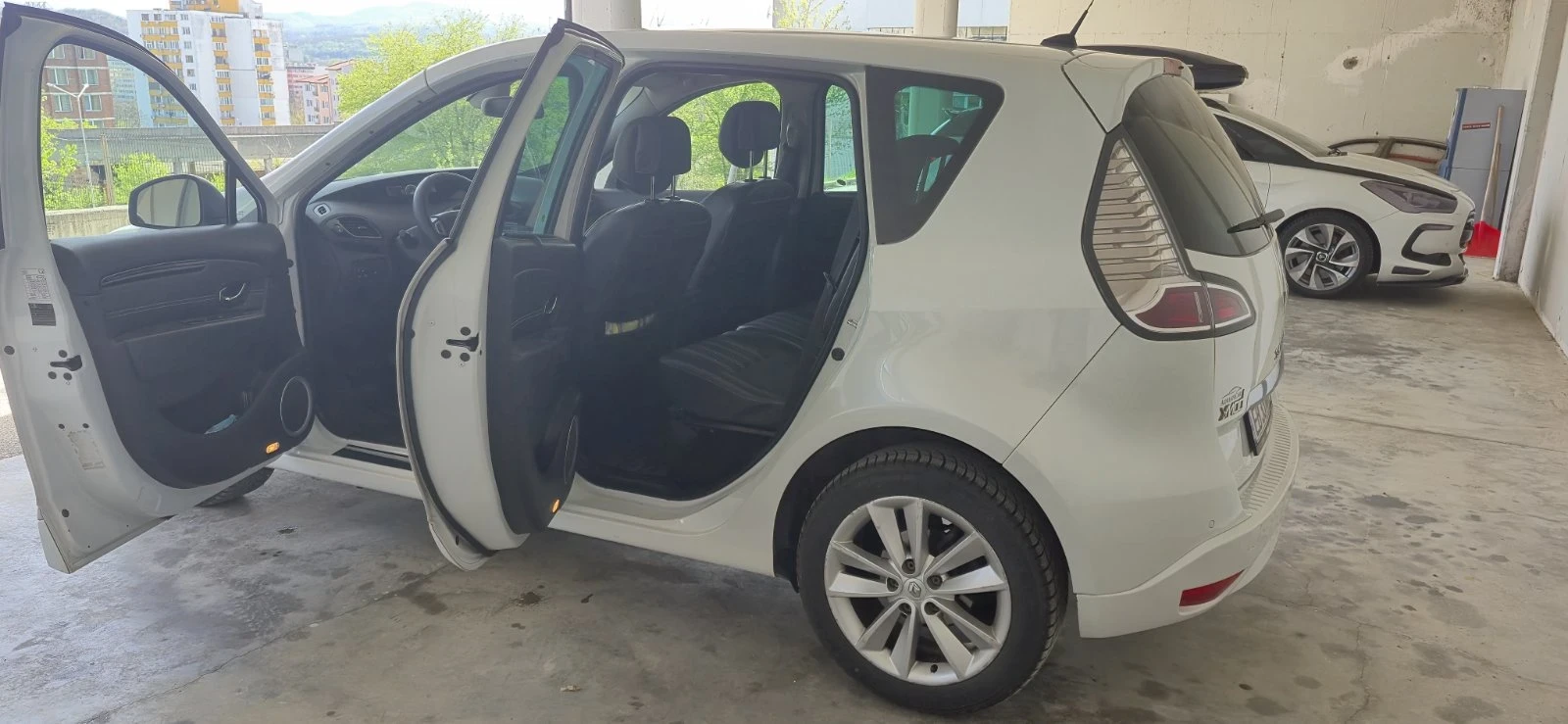 Renault Scenic XMOD - изображение 7