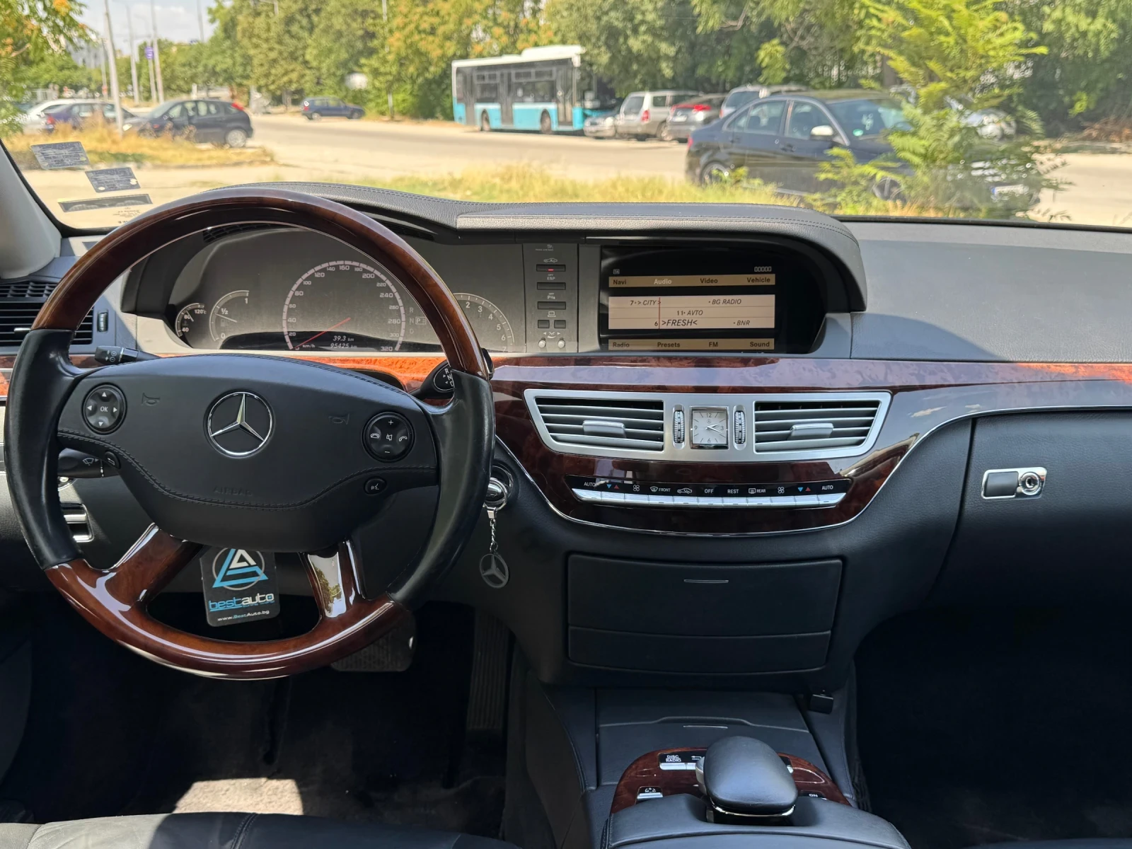 Mercedes-Benz S 550  - изображение 6