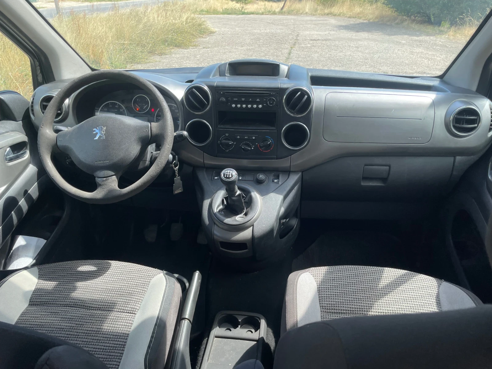 Peugeot Partner 1.6 HDI 126ks  | Mobile.bg — изображение 12