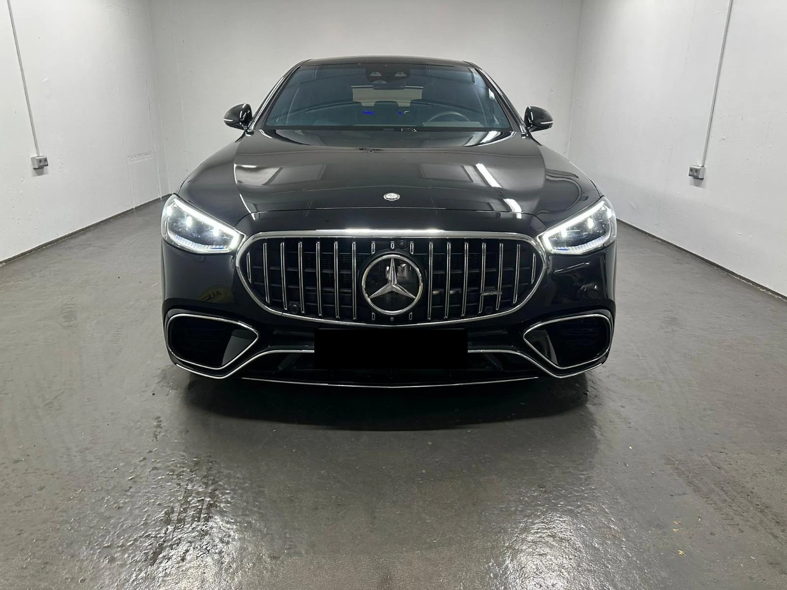 Mercedes-Benz S 63 AMG E-PERFROMANCE/4MATIC/LONG/BURM/PANO/TV/360/HEAD UP - изображение 2