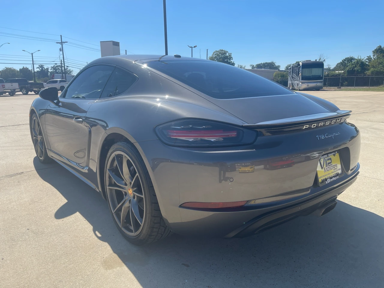 Porsche Cayman 718 - изображение 4