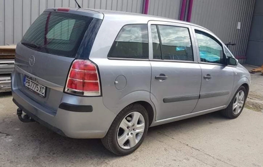Opel Zafira 1.6i 105 к.с. Газ - изображение 6