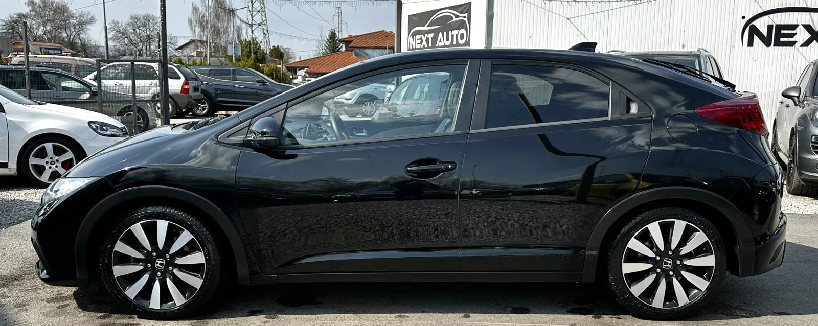 Honda Civic 1.8i 141HP PANO BLIND SPOT LANE ASSIST, снимка 8 - Автомобили и джипове - 53874849