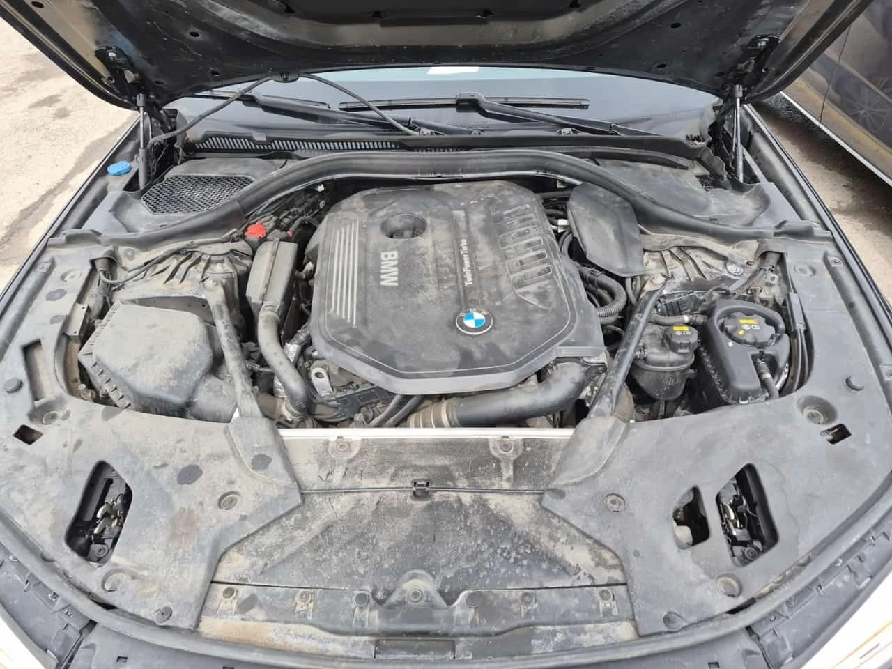 BMW 540 I XDRIVE | HEAD-UP | 360 | HARAMN KARDON | , снимка 17 - Автомобили и джипове - 54201208