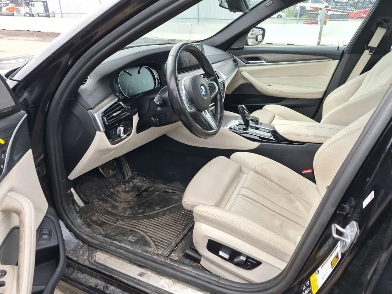 BMW 540 I XDRIVE | HEAD-UP | 360 | HARAMN KARDON | , снимка 5 - Автомобили и джипове - 54201208