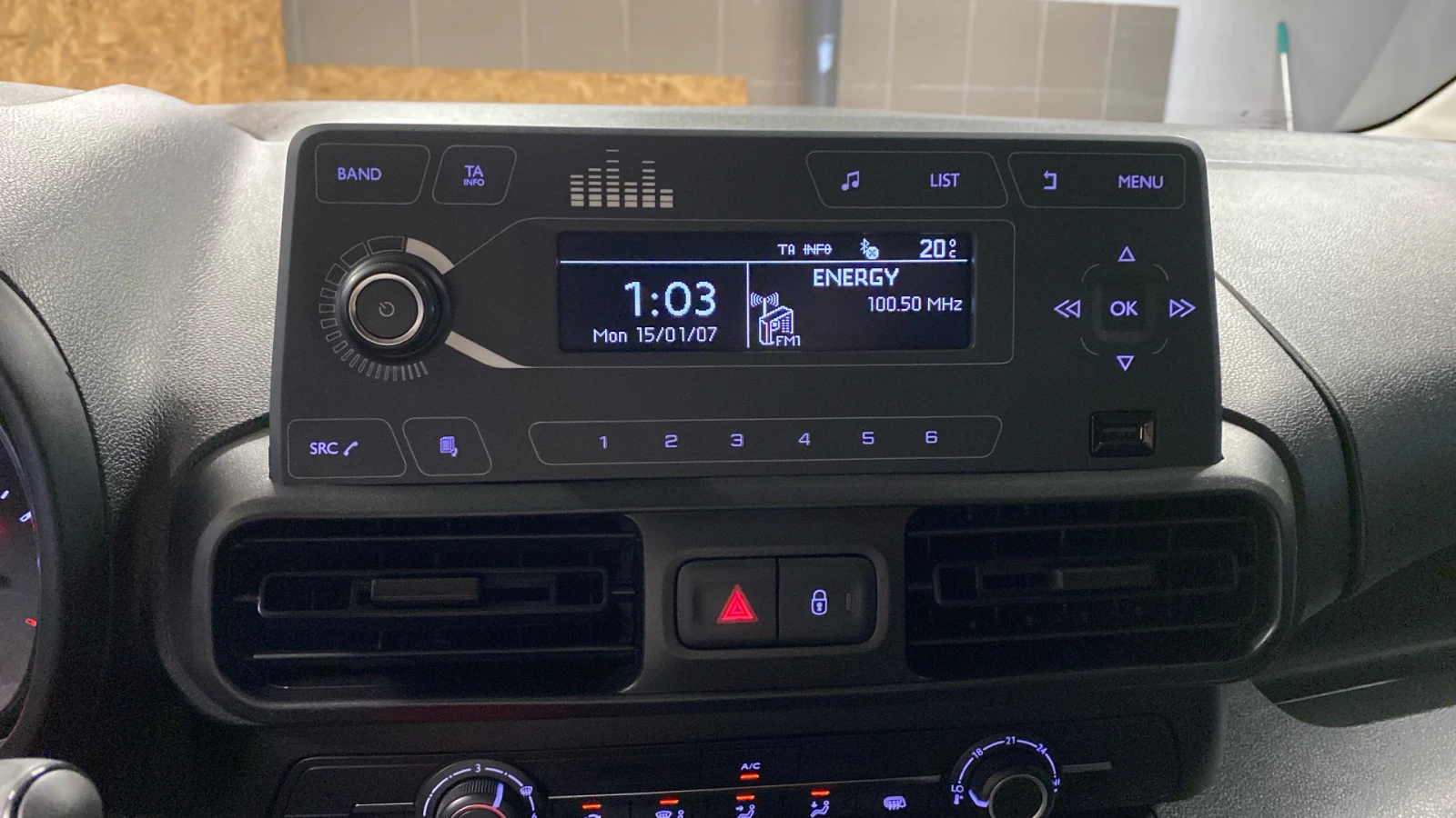 Toyota Proace City, снимка 15 - Автомобили и джипове - 54505638