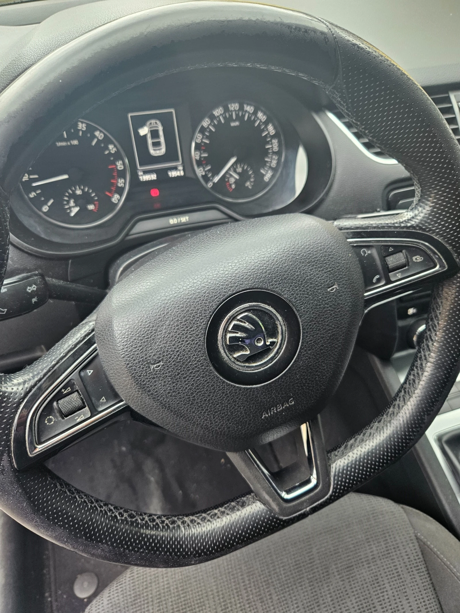 Skoda Octavia, снимка 5 - Автомобили и джипове - 54538197