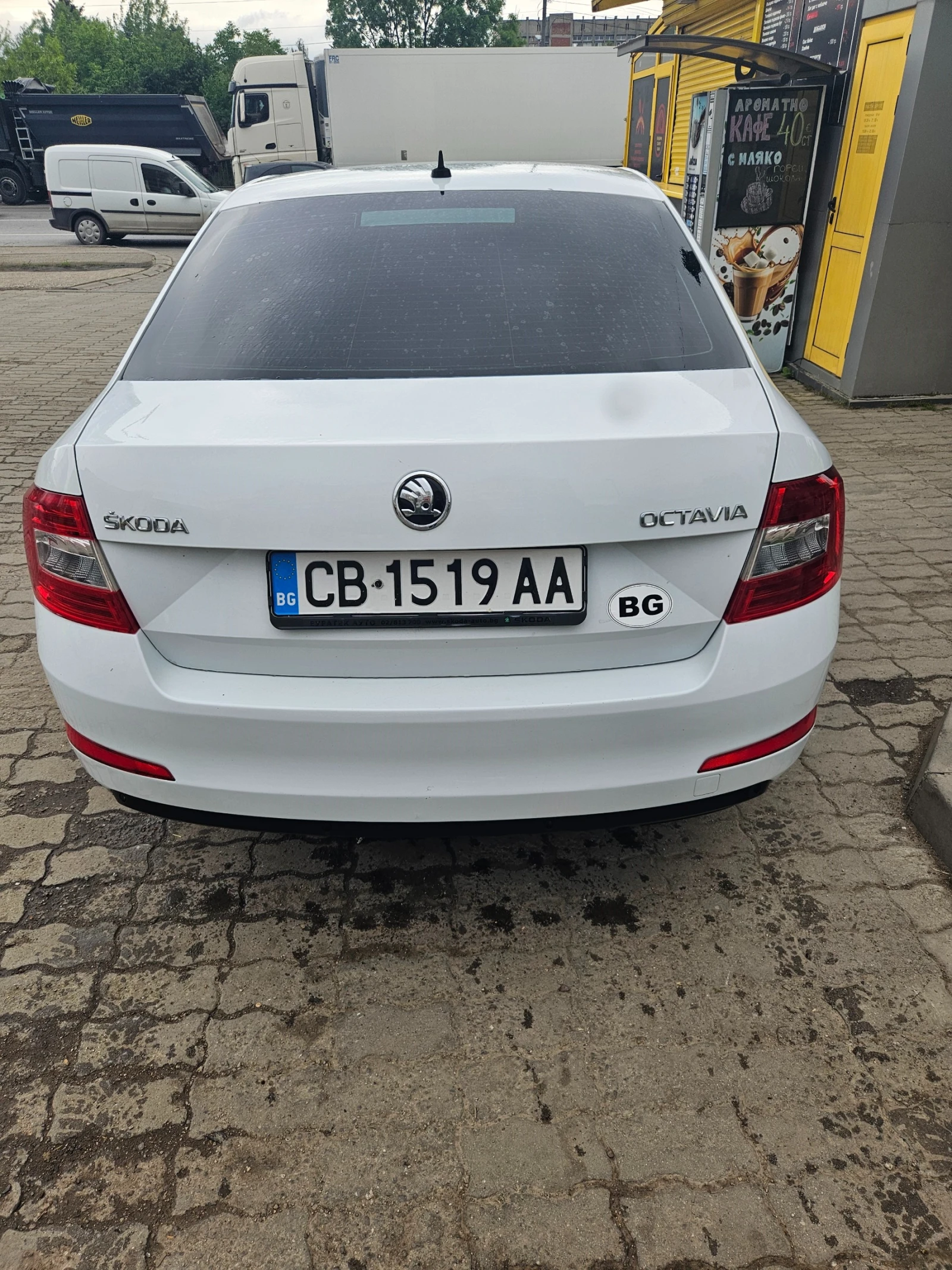 Skoda Octavia, снимка 2 - Автомобили и джипове - 54538197