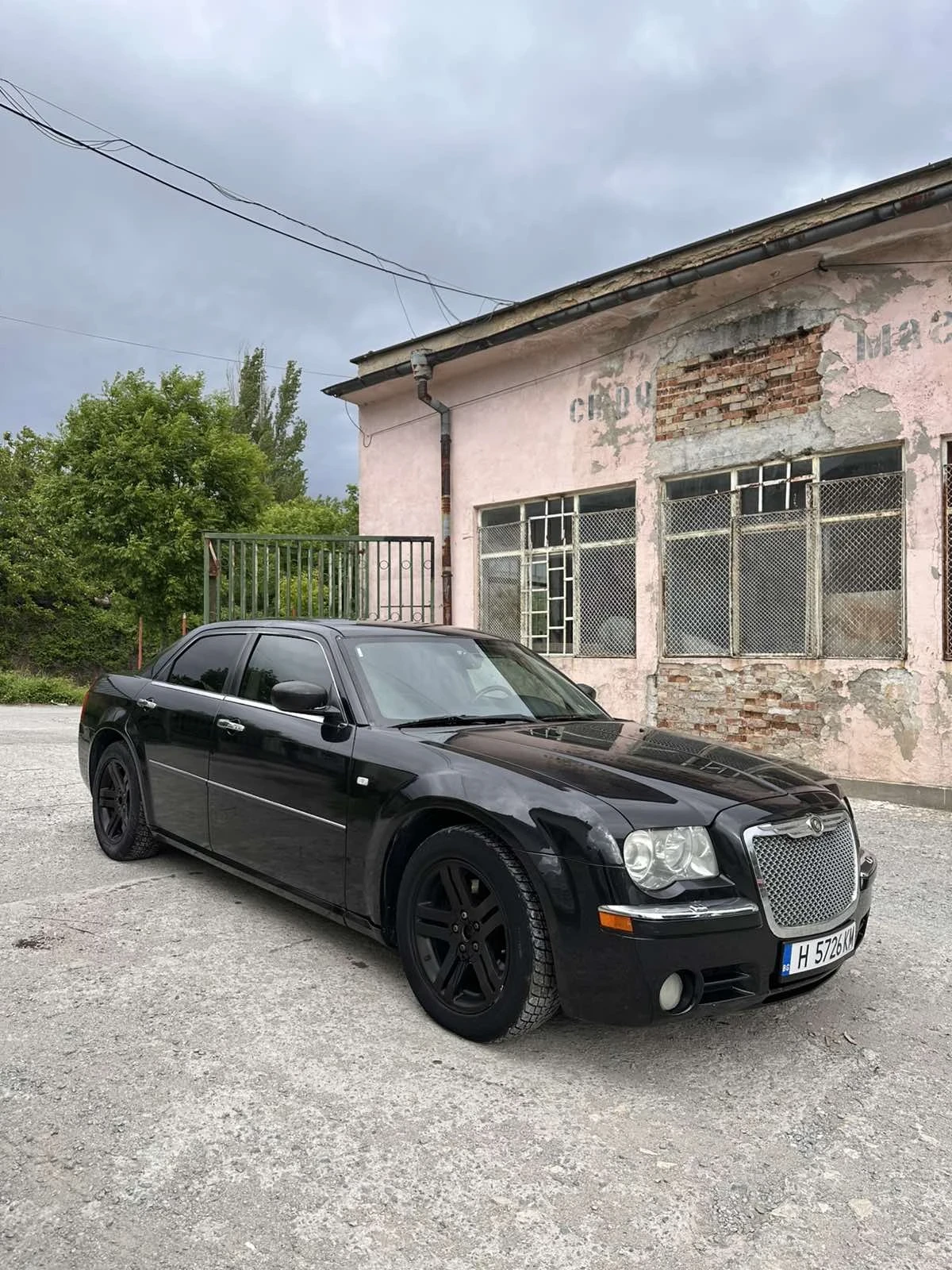 Chrysler 300c 3.0crd, снимка 2 - Автомобили и джипове - 54635259