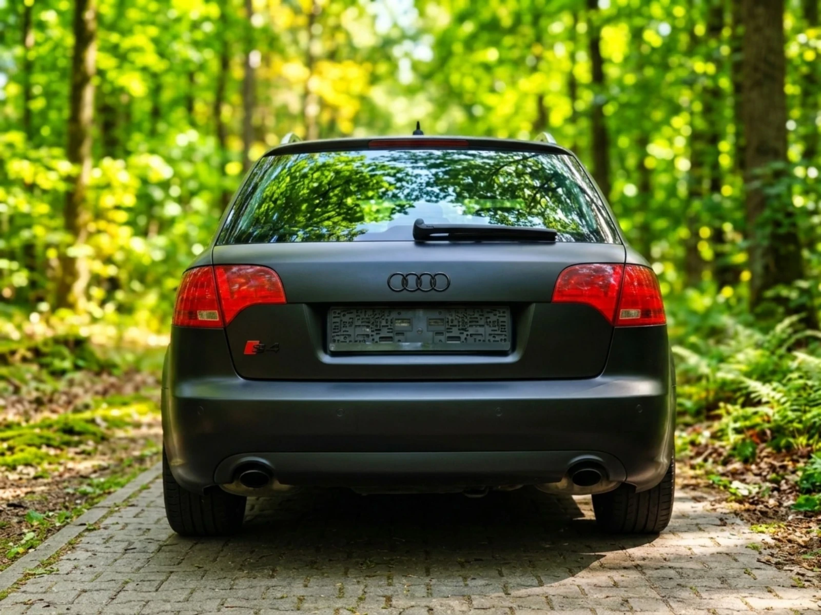 Audi A4 3.0tdi* QUATTRO* РЪЧНИ СКОРОСТИ* , снимка 3 - Автомобили и джипове - 54684249