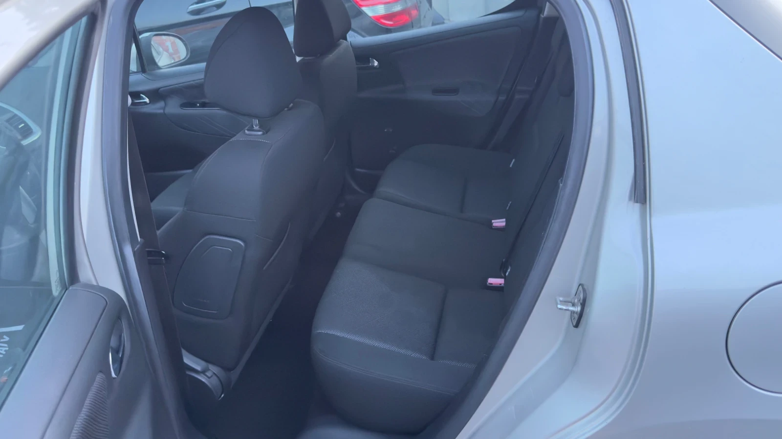 Peugeot 207 Автоматик , снимка 11 - Автомобили и джипове - 55195899
