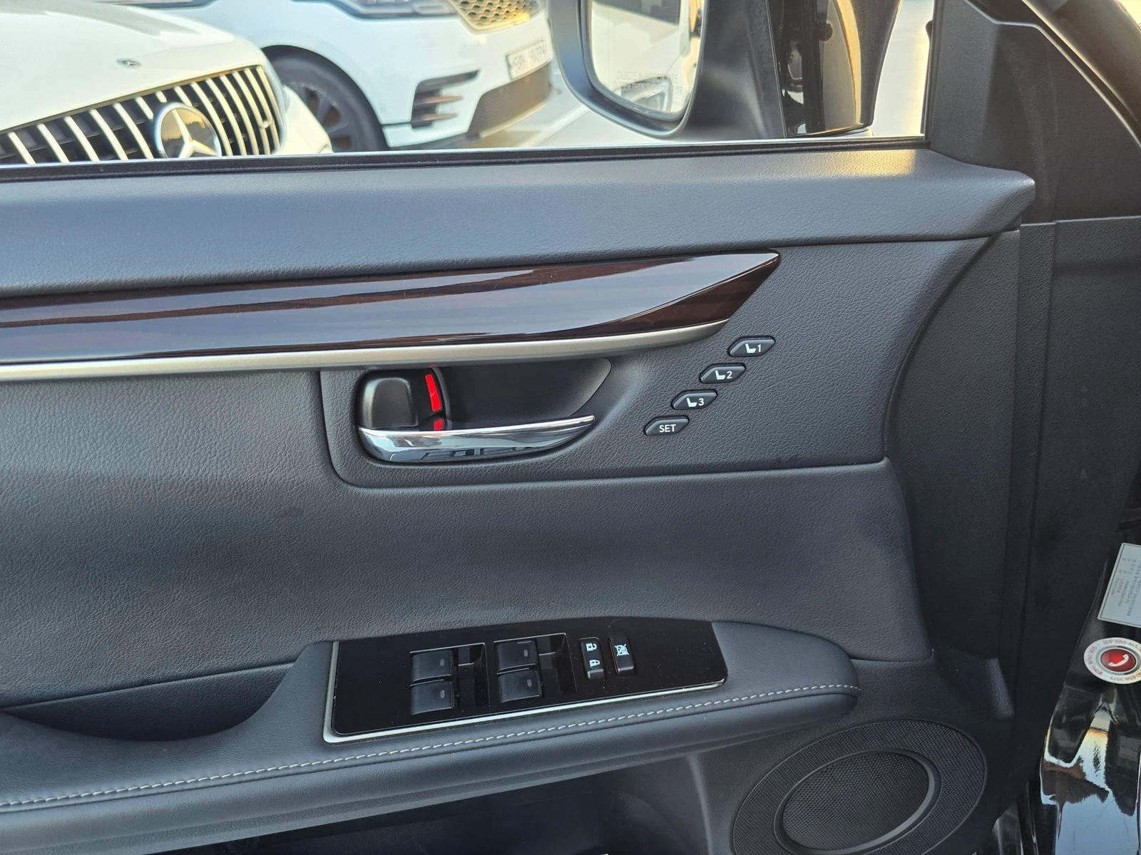Lexus ES ���* ������� �����* BLIND SPOT* ������ ���� | Mobile.bg � ����������� 17