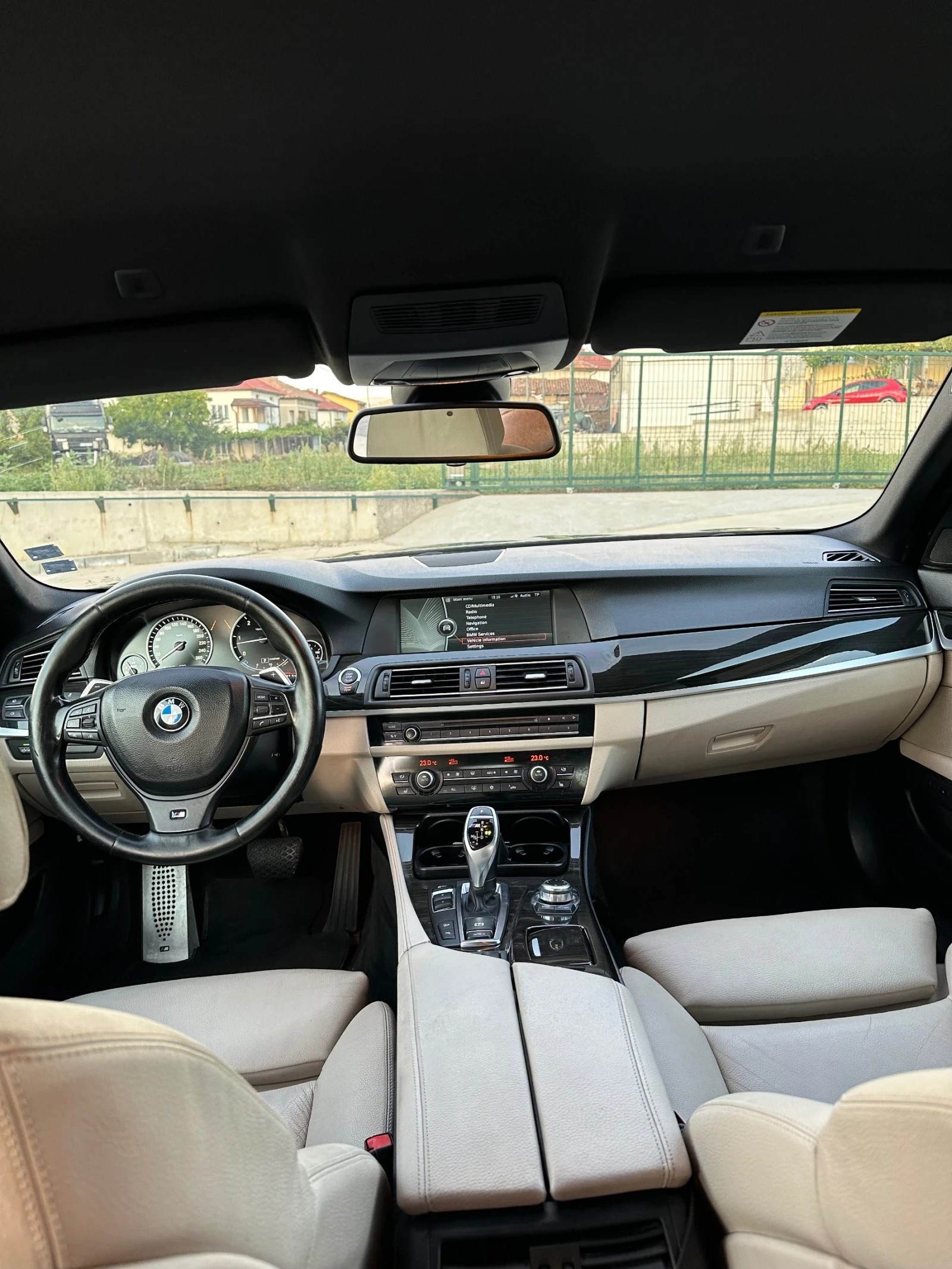 BMW 530 X-drive, Head up, Lane asist, Distronic, EDC, снимка 10 - Автомобили и джипове - 55839140