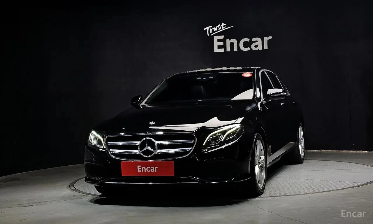 Mercedes-Benz E 220 * E220d 4MATIC Avantgarde * ЦЕНА ДО БГ, снимка 3 - Автомобили и джипове - 55981059