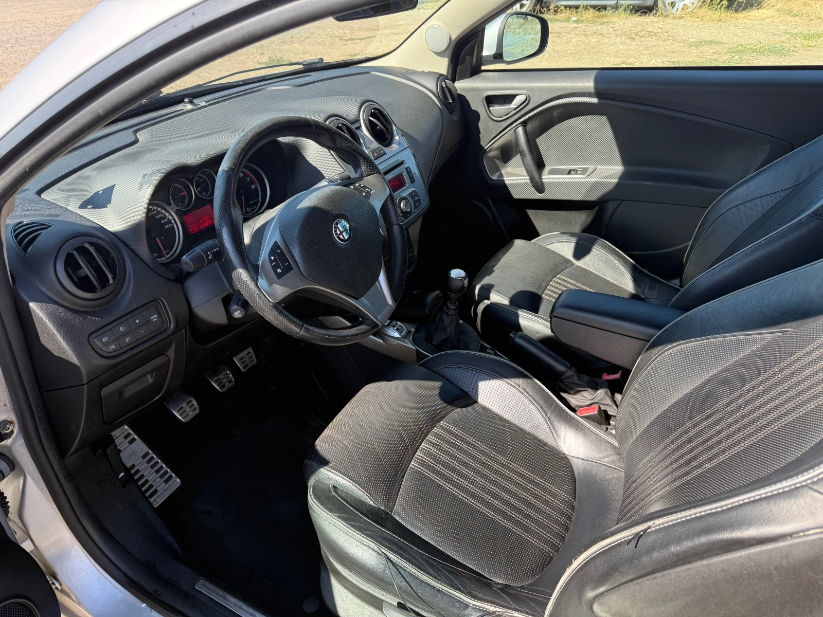 Alfa Romeo MiTo, снимка 10 - Автомобили и джипове - 55989719