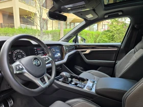 VW Touareg V8 R-Line 4.0TDI Black Optic Наличен, снимка 6
