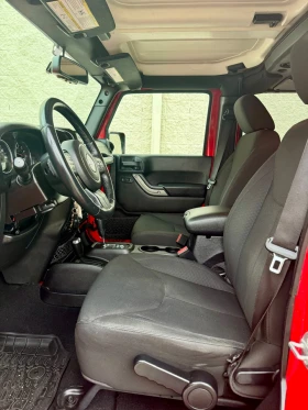 Jeep Wrangler 3.6i Unlimited Sport AWD * Подходящ за Газ , снимка 12