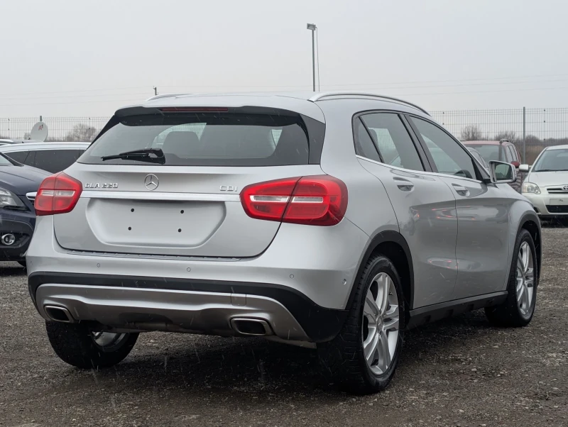 Mercedes-Benz GLA 220 LED* Подгрев* EURO6B, снимка 5 - Автомобили и джипове - 48472069