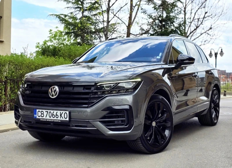 VW Touareg V8 R-Line 4.0TDI Black Optic , снимка 4 - Автомобили и джипове - 51511049