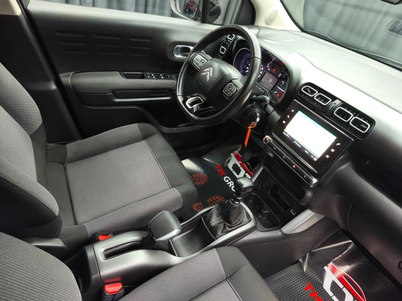 Citroen C3 Aircross 1.2i 110k.c 6c.k 95x.km Euro6D, снимка 13 - Автомобили и джипове - 52145668