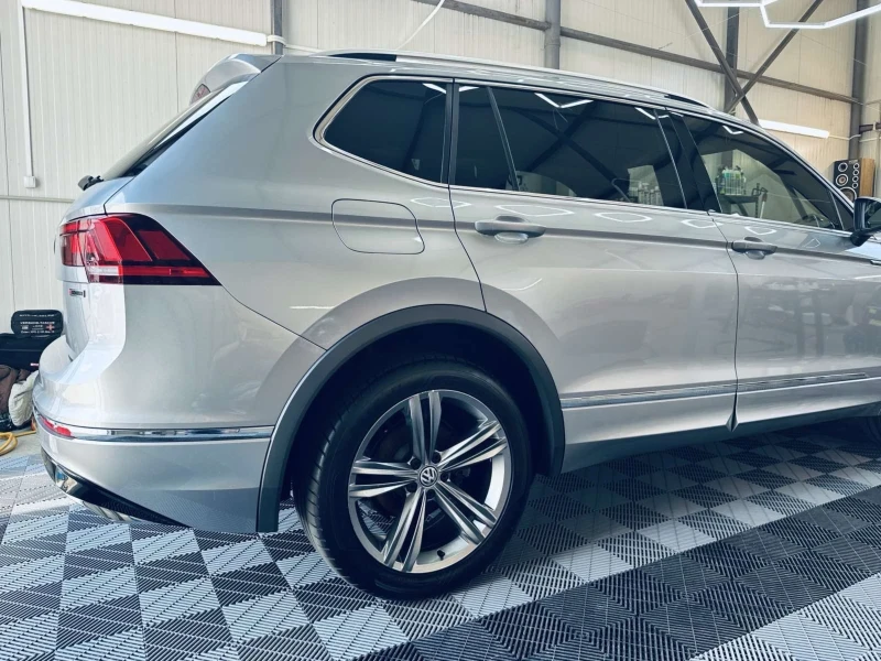 VW Tiguan R-line Highline 2.0 TSI , снимка 4 - Автомобили и джипове - 53125125