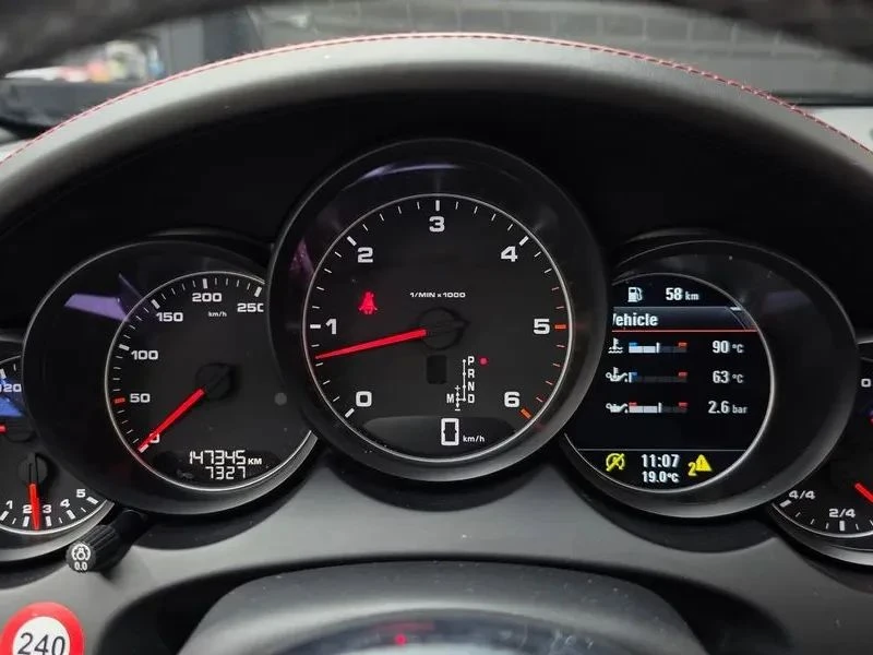 Porsche Cayenne, снимка 8 - Автомобили и джипове - 56727710