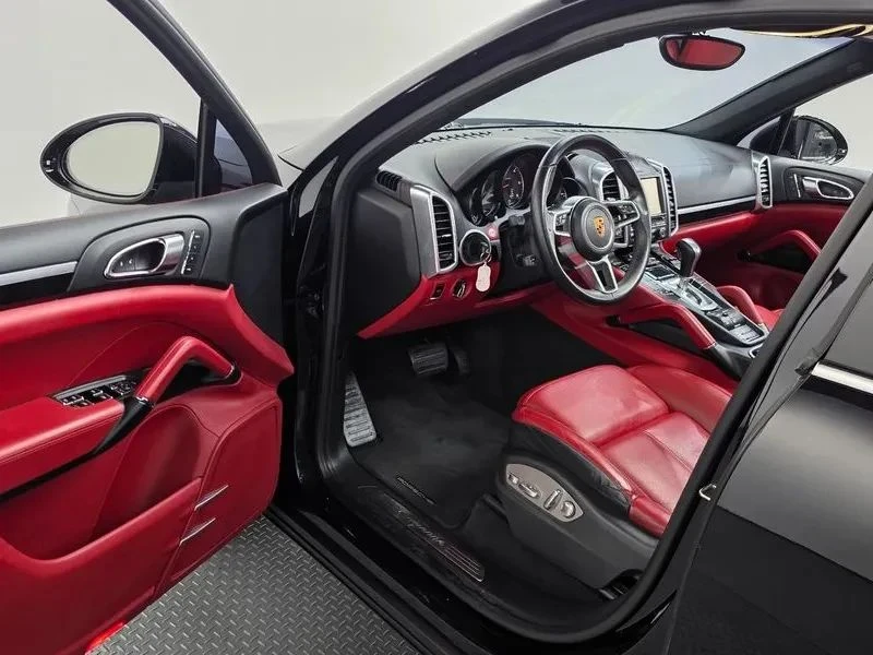 Porsche Cayenne, снимка 10 - Автомобили и джипове - 56727710